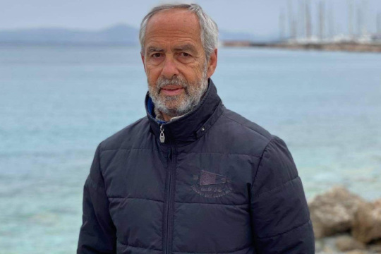 Ο Στράτος Σεφτελής